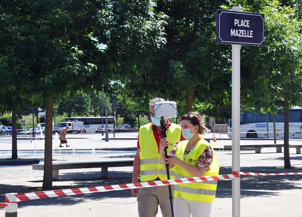 Cordon de sécurité et mesures mobiles de temprérature de l'air